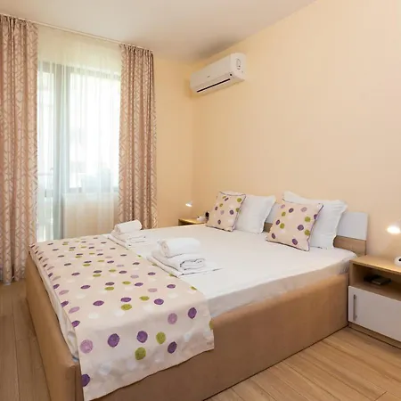 Helios Luxury 2* Приморско