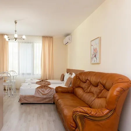 Апартхотел Helios Luxury