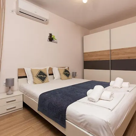 Helios Luxury Aparthotel 3*