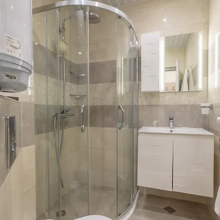 Helios Luxury Hotel de apartamente