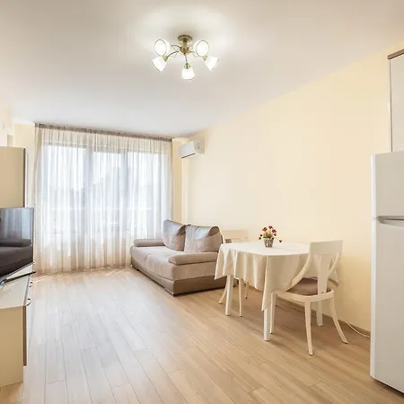 Helios Luxury Aparthotel