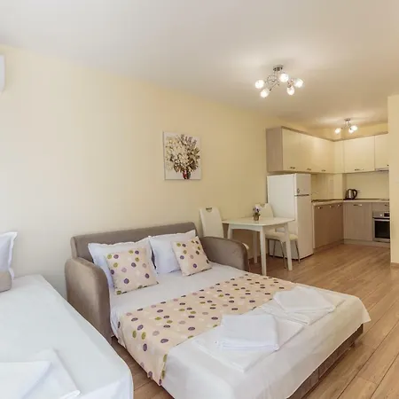 Aparthotel Helios Luxury Primorsko