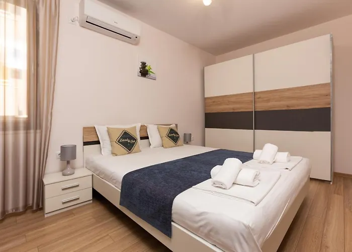 Helios Luxury Hotel apartamentowy 3*