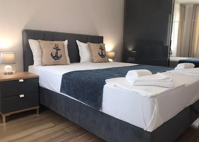 Helios Luxury פרימורסקו