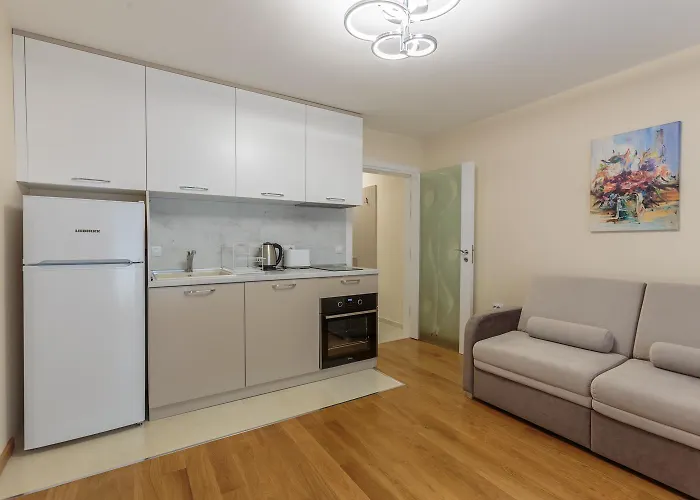 Helios Luxury פרימורסקו