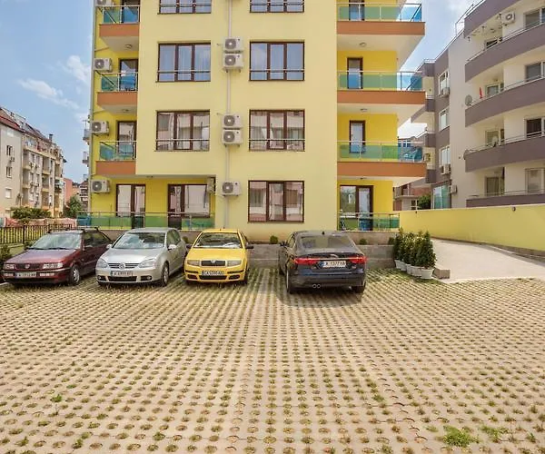 Helios Luxury Hotel apartamentowy 3*