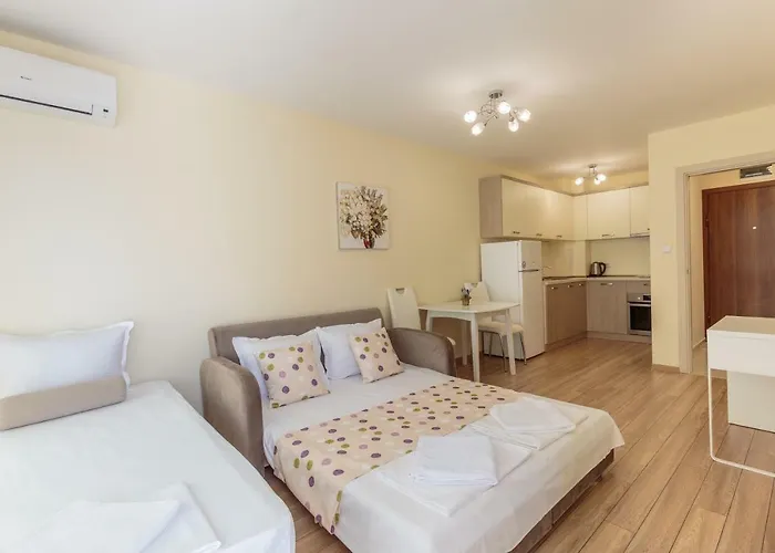 Hotel apartamentowy Helios Luxury Primorsko